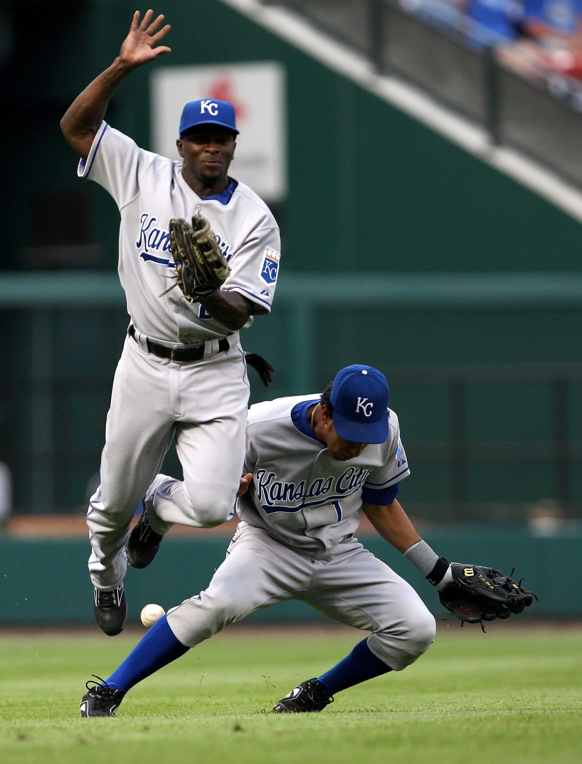 Joey Gathright jumps over dodgers player